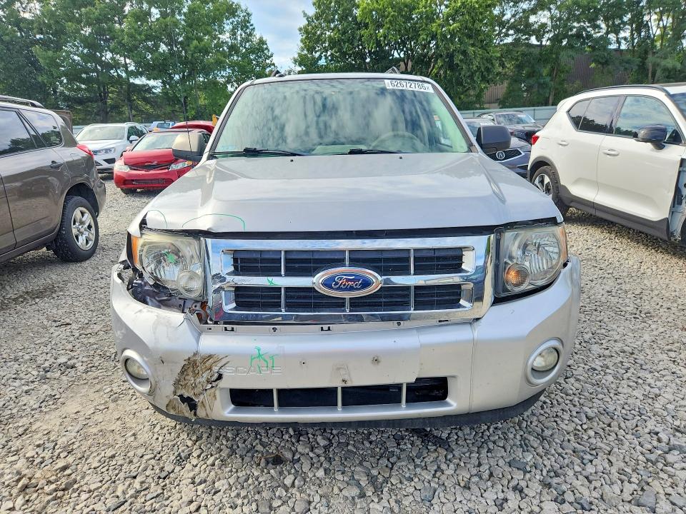 Photo 5 from auction – 2012 FORD ESCAPE with VIN 1FMCU0D71CKB57775