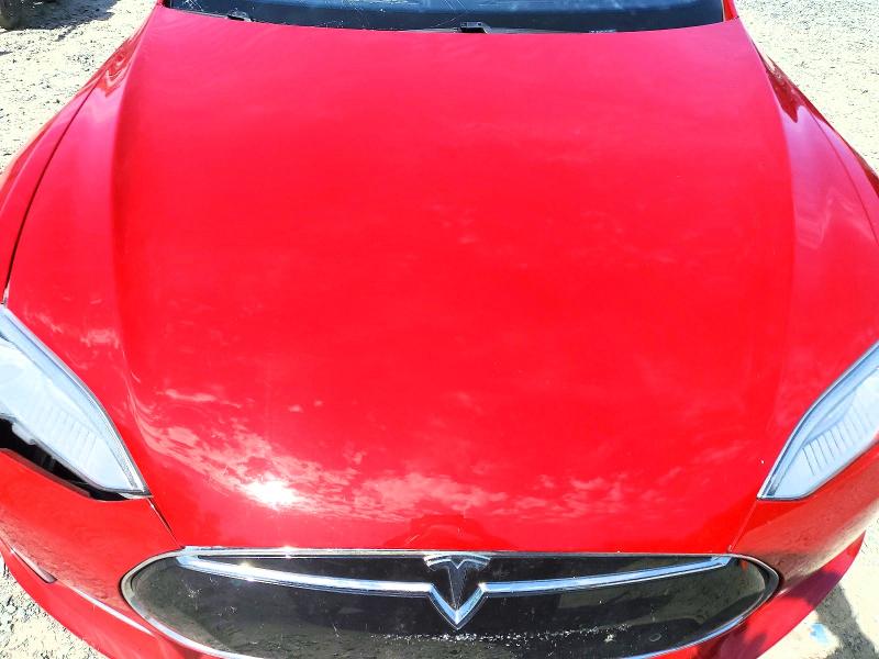 Photo 12 from auction – 2015 TESLA MODEL S with VIN 5YJSA1E24FF109271