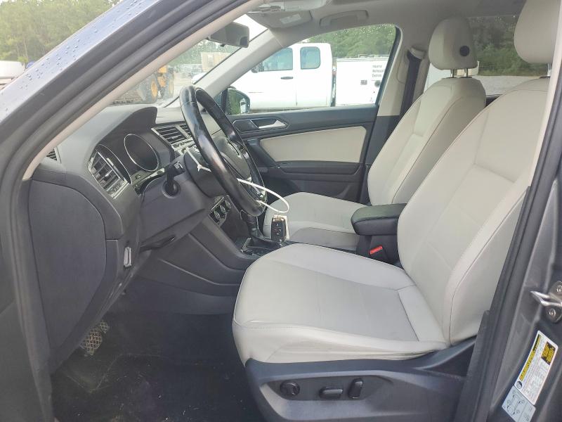 Photo 7 from auction – 2018 VOLKSWAGEN TIGUAN with VIN 3VV3B7AX3JM169232
