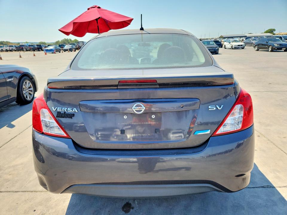 Zdjęcie 6 z aukcji – 2015 NISSAN VERSA z VIN 3N1CN7AP1FL830519