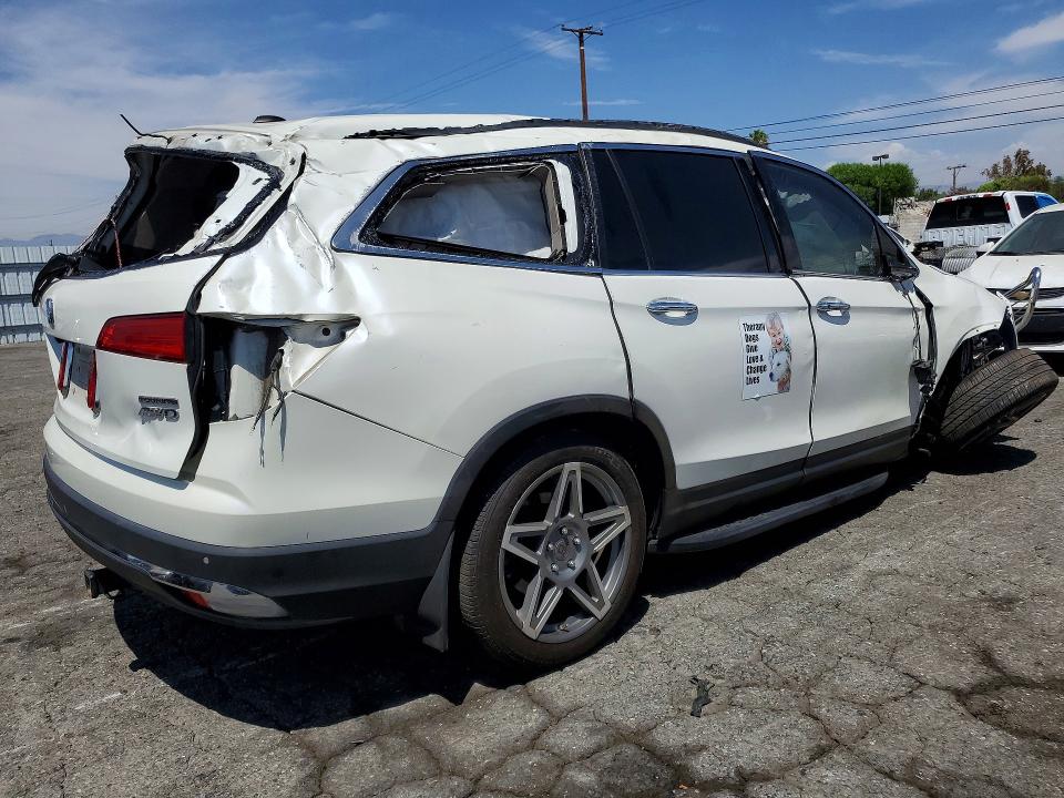Photo 3 from auction – 2017 HONDA PILOT with VIN 5FNYF6H9XHB027971