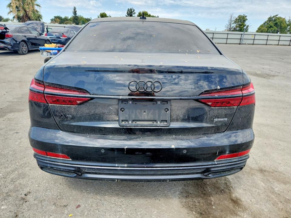 Фото 6 с аукциона – 2021 AUDI A6 с VIN WAUK2AF29MN032047