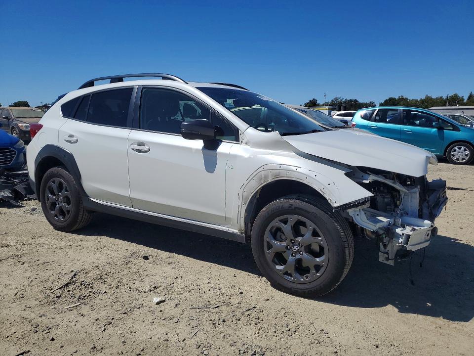 Photo 4 from auction – 2021 SUBARU CROSSTREK with VIN JF2GTHSC5MH223719