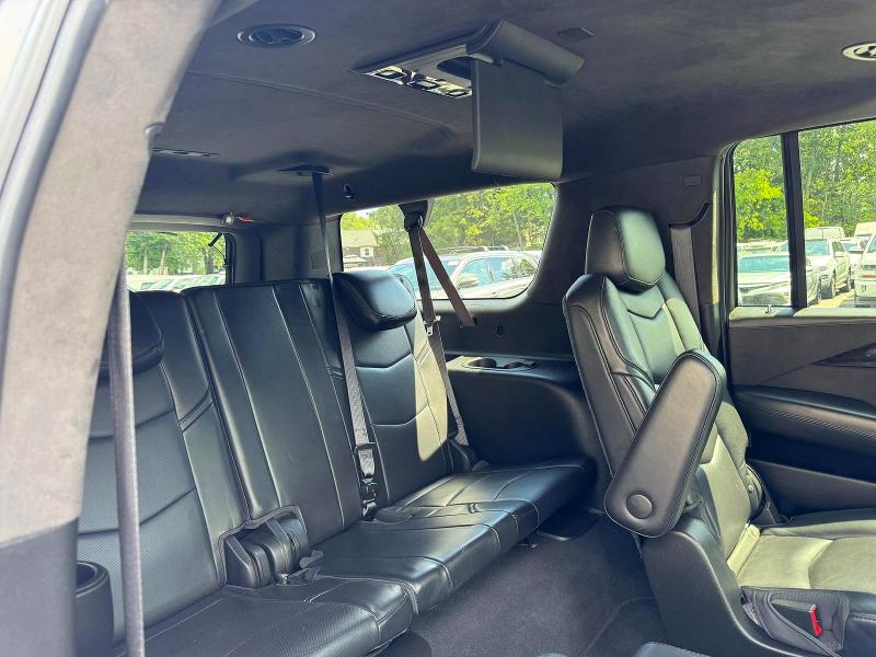 Photo 8 from auction – 2019 CADILLAC ESCALADE with VIN 1GYS4KKJXKR103496