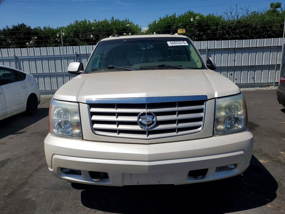Photo 5 from auction – 2004 CADILLAC ESCALADE with VIN 3GYFK66N24G156109