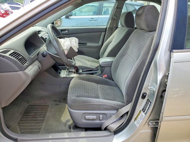 Снимка 7 от търг – 2005 TOYOTA CAMRY с VIN 4T1BE32K75U957103