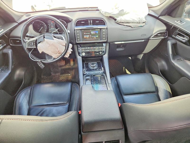 Photo 8 from auction – 2018 JAGUAR F-PACE with VIN SADCK2FX1JA323142