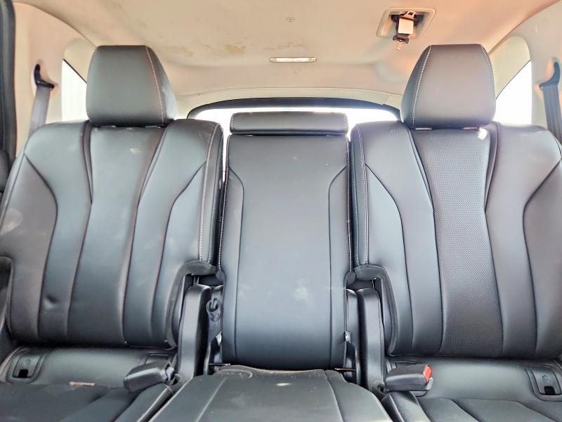 Photo 10 from auction – 2023 ACURA MDX with VIN 5J8YD9H41PL005480