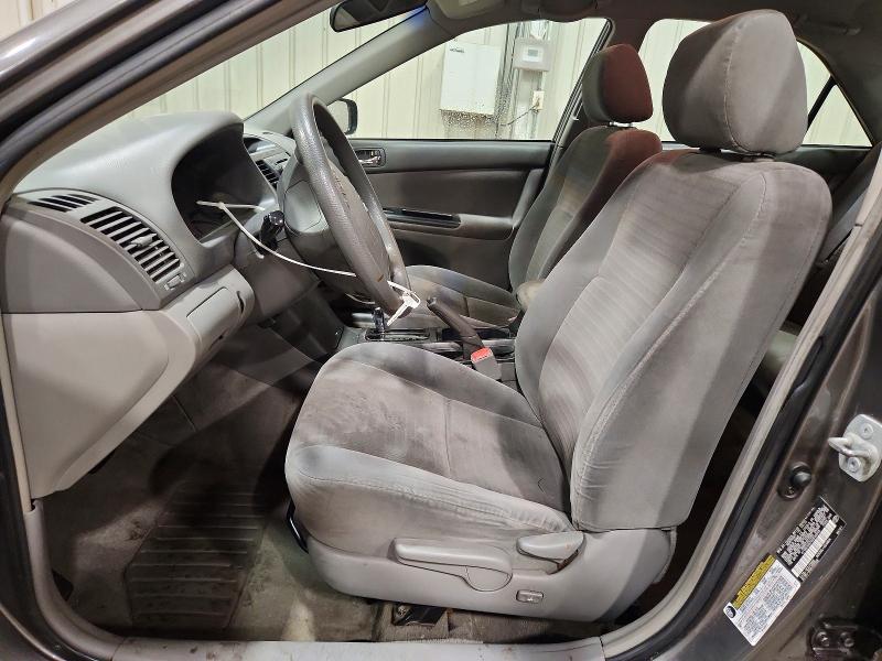 Photo 7 from auction – 2006 TOYOTA CAMRY with VIN 4T1BE32K76U646949