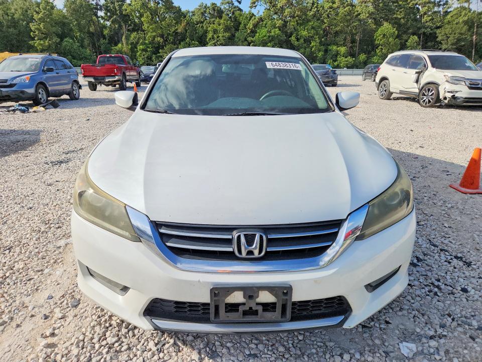 Photo 5 from auction – 2015 HONDA ACCORD with VIN 1HGCR2F5XFA139459