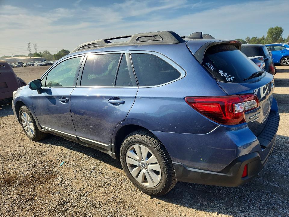 Photo 2 from auction – 2018 SUBARU OUTBACK with VIN 4S4BSADC4J3285584