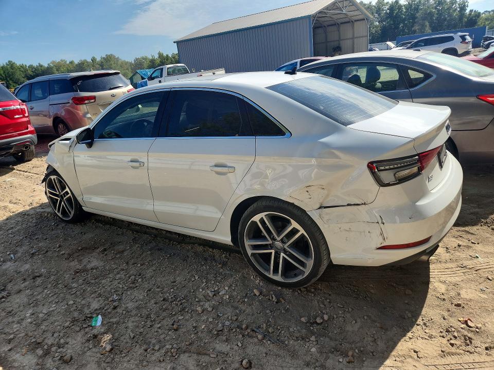 Photo 2 from auction – 2019 AUDI A3 with VIN WAUAUGFF2K1011511
