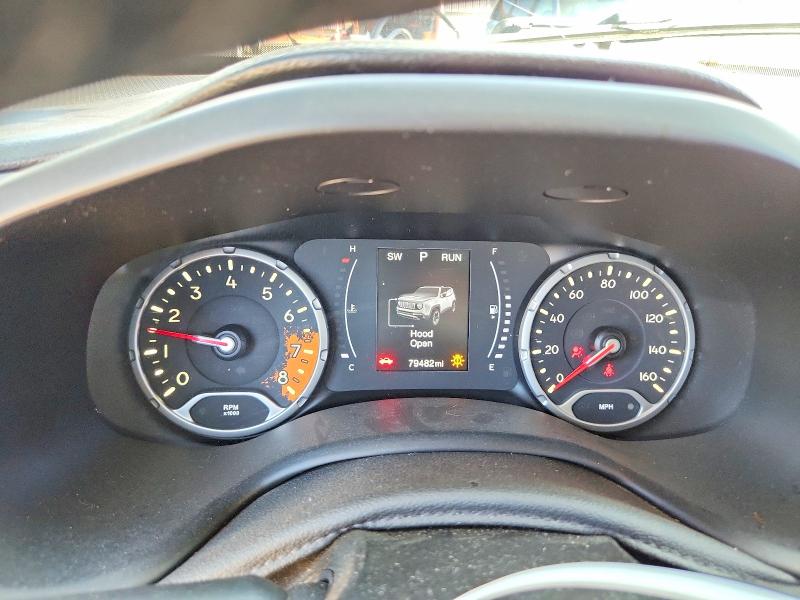 Photo 9 from auction – 2018 JEEP RENEGADE with VIN ZACCJBBB3JPH89468