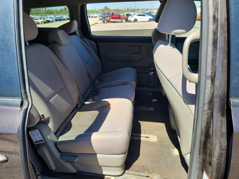 Photo 11 from auction – 2017 KIA SEDONA with VIN KNDMB5C16H6232589