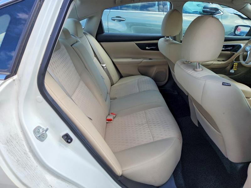 Photo 10 from auction – 2016 NISSAN ALTIMA with VIN 1N4AL3AP2GC135956