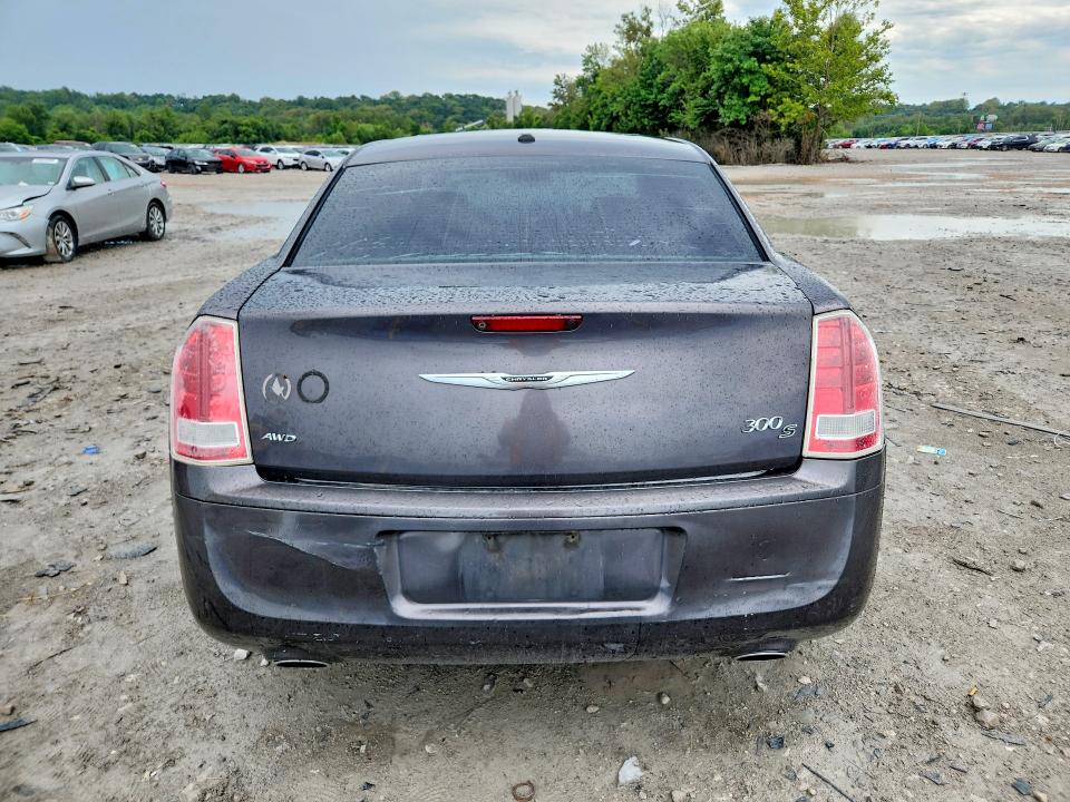 صورة رقم 6 من المزاد - 2013 CHRYSLER 300 مع VIN 2C3CCAGG1DH543229