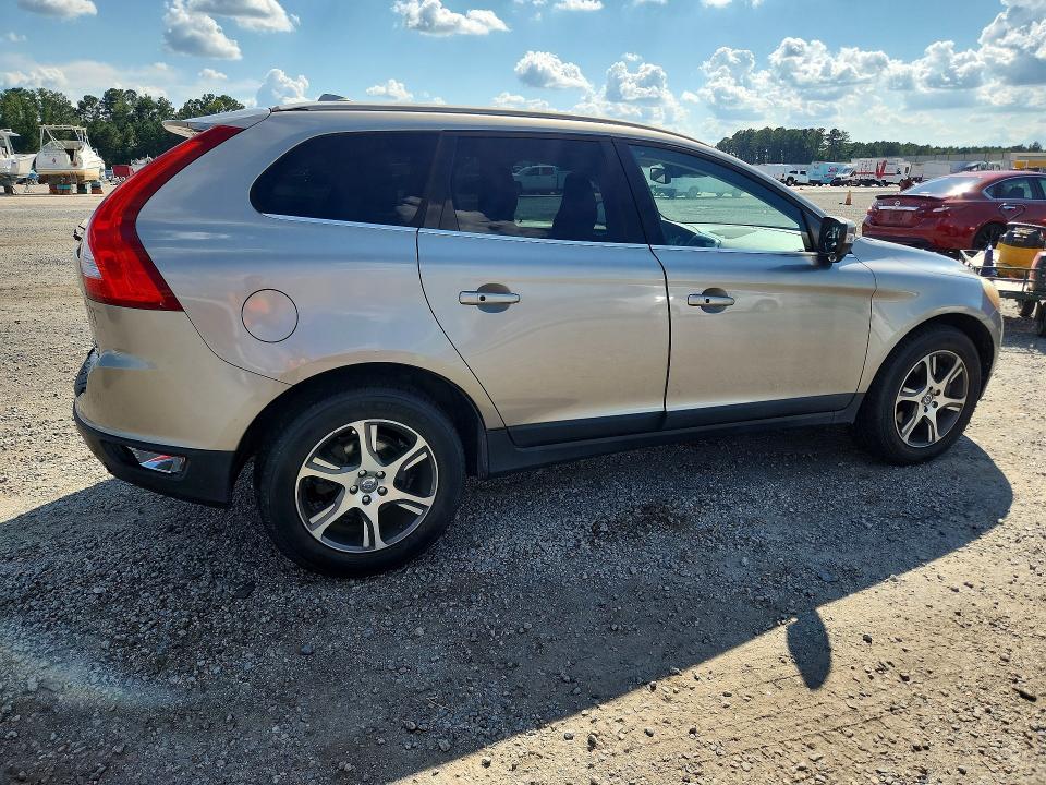 Photo 3 from auction – 2012 VOLVO XC60 with VIN YV4902DZ6C2295994