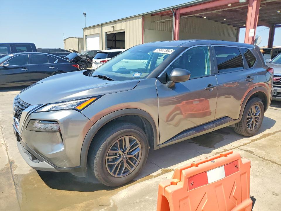 NISSAN ROGUE 2023 with VIN 5N1BT3AA5PC877922 - Photo from auction