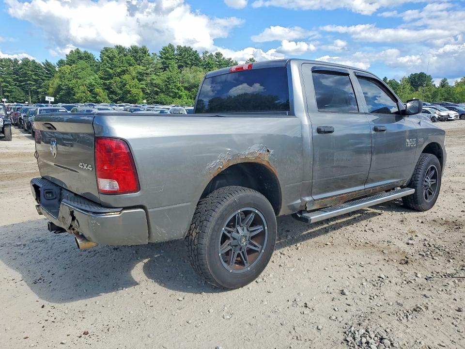 Photo 3 from auction – 2013 RAM 1500 with VIN 1C6RR7KT7DS556255