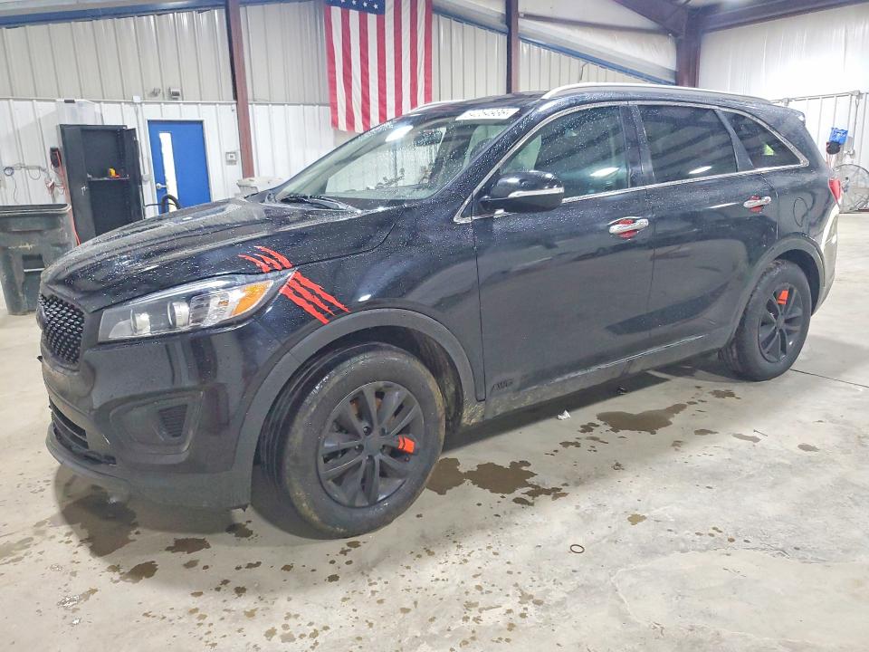 KIA SORENTO 2018 with VIN 5XYPGDA32JG424818 - Photo from auction
