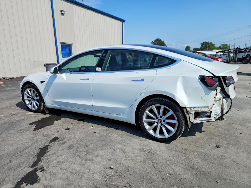 Photo 2 from auction – 2020 TESLA MODEL 3 with VIN 5YJ3E1EB4LF618233