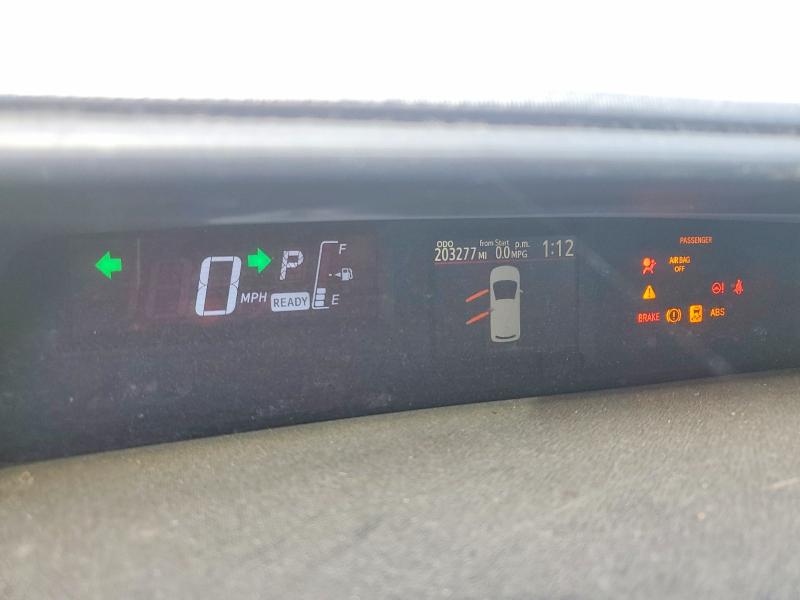 Photo 9 from auction – 2016 TOYOTA PRIUS C with VIN JTDKDTB33G1115976