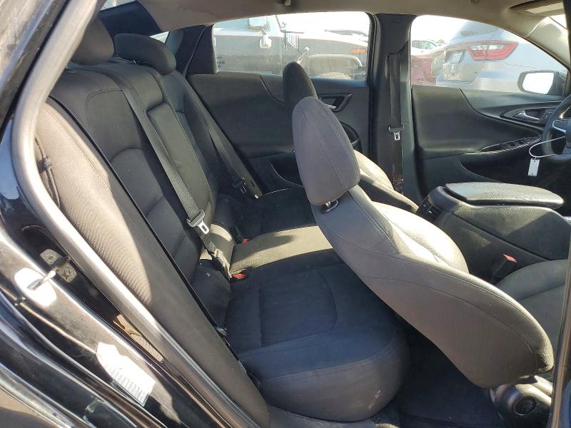 Photo 10 from auction – 2017 CHEVROLET MALIBU with VIN 1G1ZE5ST2HF112622
