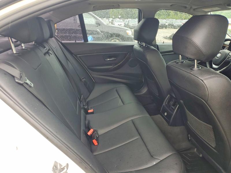 Zdjęcie 10 z aukcji – 2015 BMW 328 z VIN WBA3B5G51FNS19600