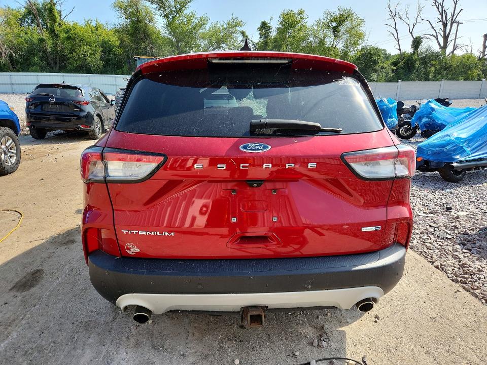 Photo 6 from auction – 2020 FORD ESCAPE with VIN 1FMCU9J93LUB17891