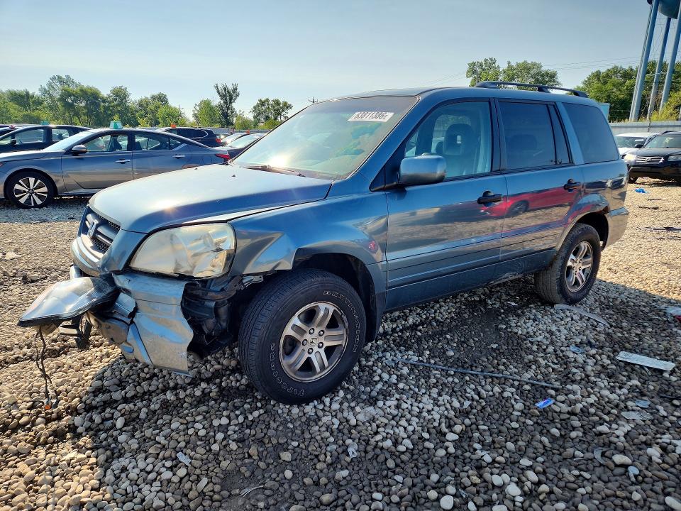 HONDA PILOT 2005 with VIN 2HKYF18565H508023 - Photo from auction