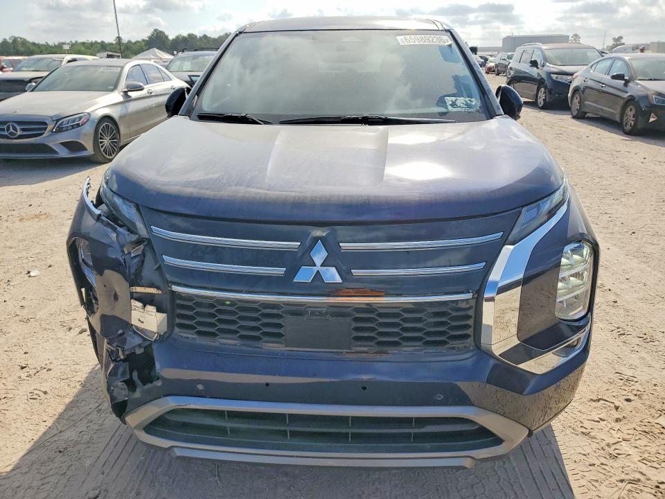 Photo 5 from auction – 2025 MITSUBISHI OUTLANDER with VIN JA4J3VA84SZ020483