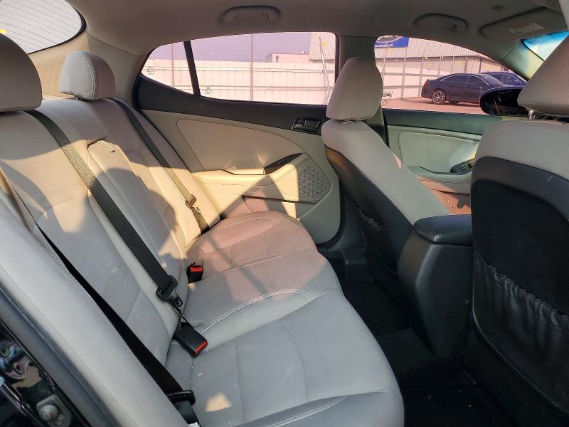 Foto 10 de la subasta – 2013 KIA OPTIMA con VIN 5XXGM4A75DG177587