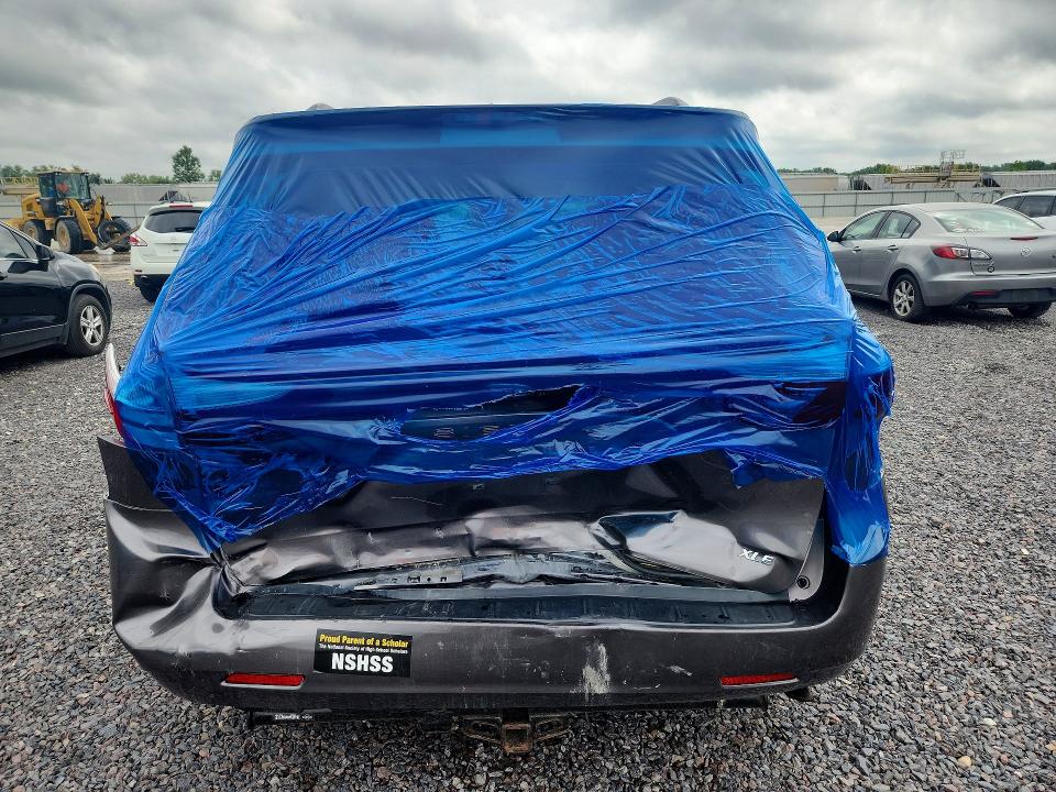Photo 6 from auction – 2017 TOYOTA SIENNA with VIN 5TDYZ3DC3HS791339