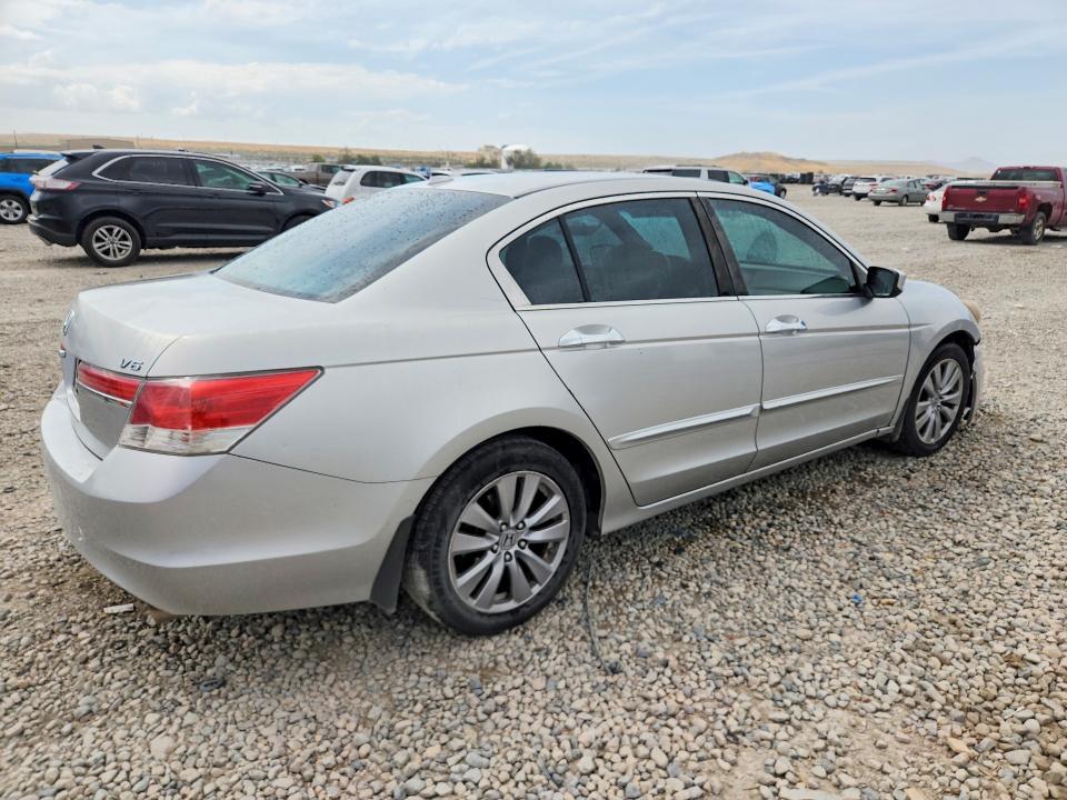 Photo 3 from auction – 2012 HONDA ACCORD with VIN 1HGCP3F87CA017319