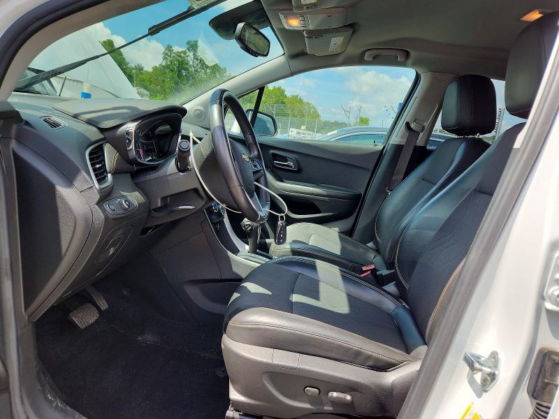 Photo 7 from auction – 2022 CHEVROLET TRAX with VIN KL7CJPSM6NB560388