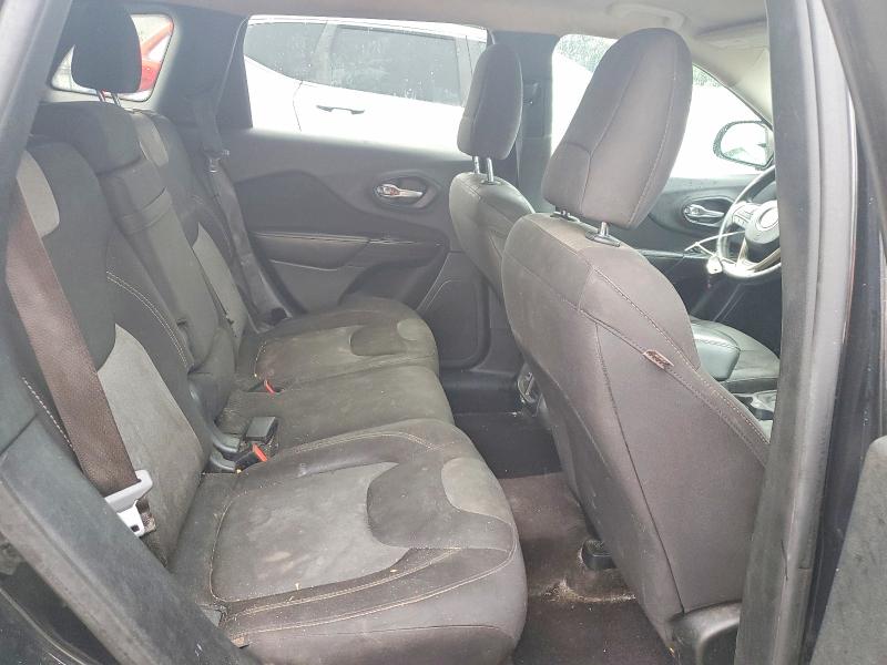 Photo 10 from auction – 2016 JEEP CHEROKEE with VIN 1C4PJLAB2GW264857