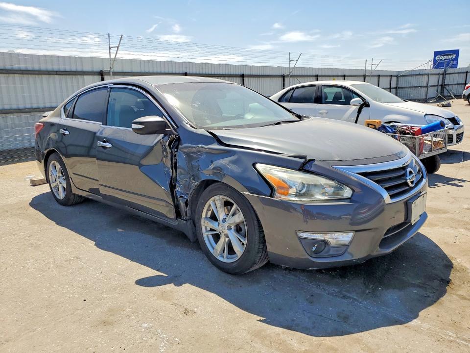 Photo 4 from auction – 2013 NISSAN ALTIMA with VIN 1N4AL3AP9DN559232