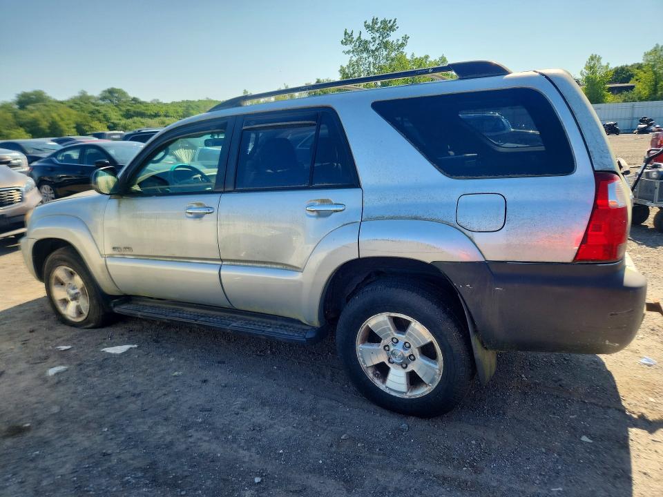 صورة رقم 2 من المزاد - 2006 TOYOTA 4RUNNER مع VIN JTEBU14RX60086689