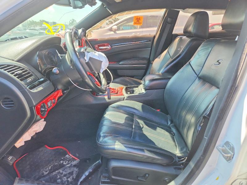 Photo 7 from auction – 2018 CHRYSLER 300 with VIN 2C3CCAGG2JH267736