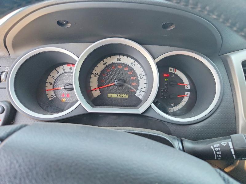 Photo 9 from auction – 2014 TOYOTA TACOMA with VIN 3TMLU4EN1EM142889