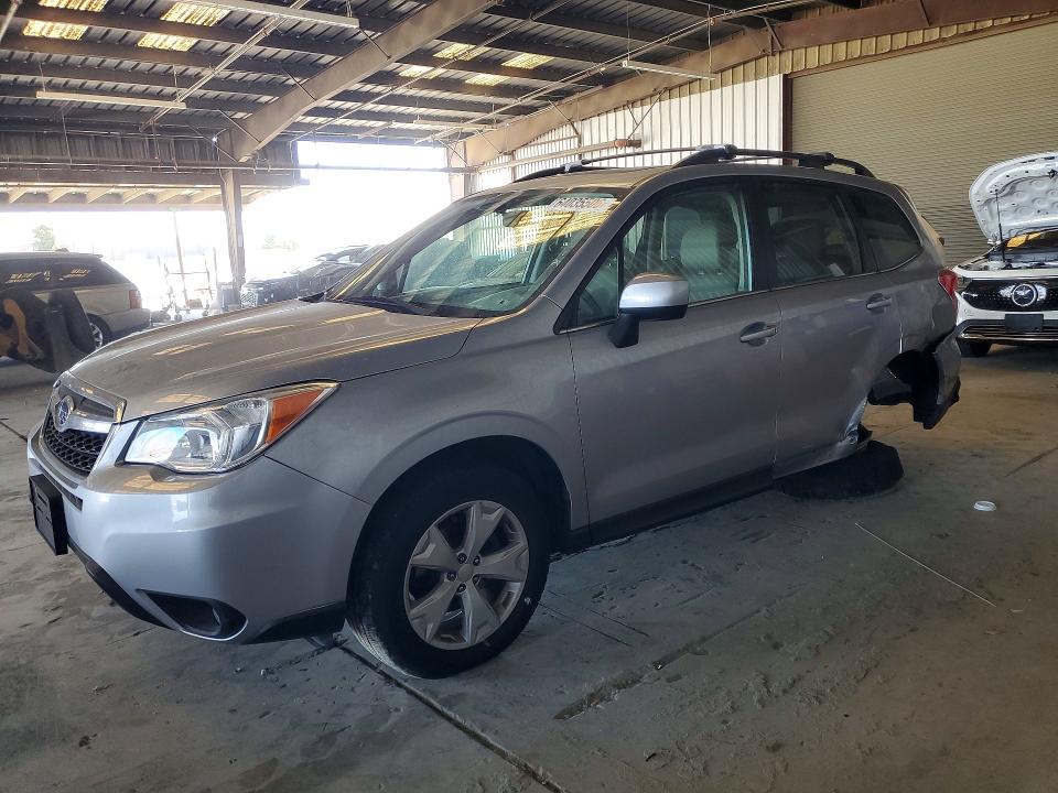 SUBARU FORESTER 2016 with VIN JF2SJAKC4GH535025 - Photo from auction