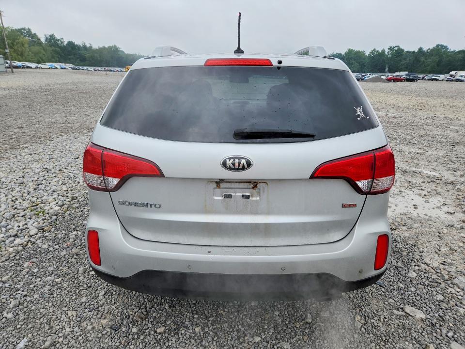 Photo 6 from auction – 2014 KIA SORENTO with VIN 5XYKT3A63EG478466