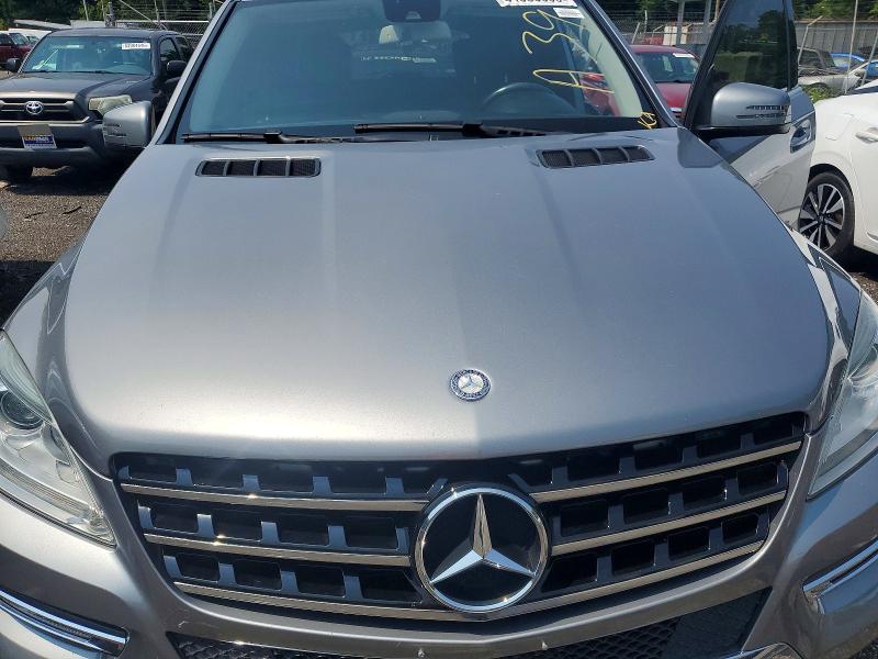 Photo 11 from auction – 2015 MERCEDES-BENZ ML with VIN 4JGDA5HB9FA456093