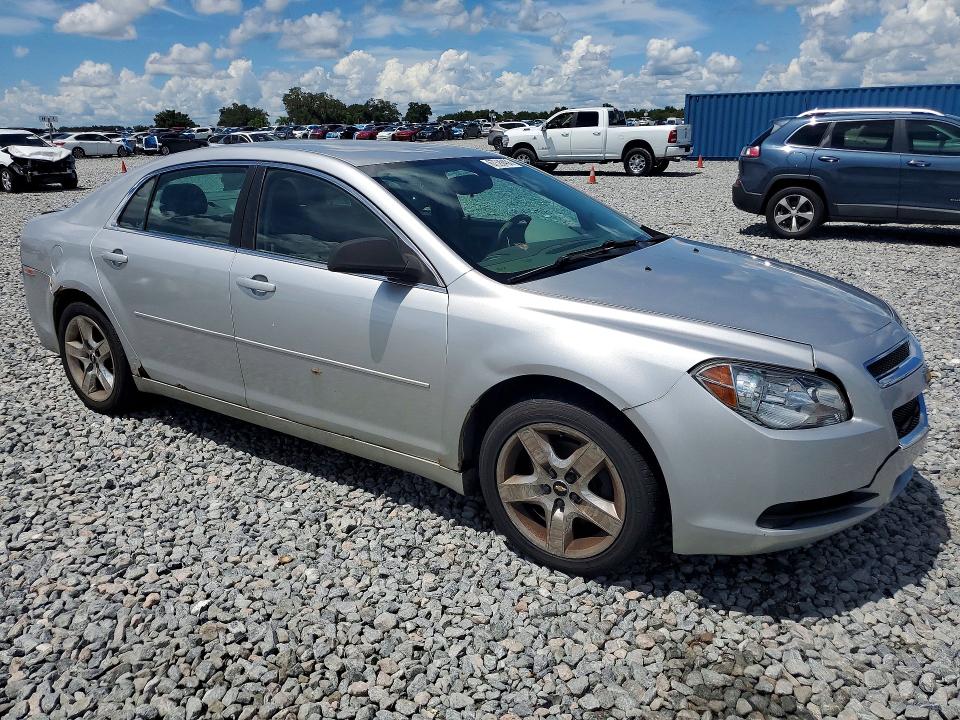 Photo 4 from auction – 2012 CHEVROLET MALIBU with VIN 1G1ZB5E01CF120200