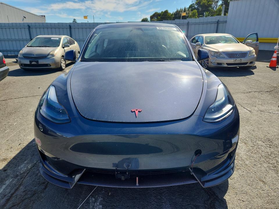 Zdjęcie 5 z aukcji – 2023 TESLA MODEL Y z VIN 7SAYGDEE1PF896737