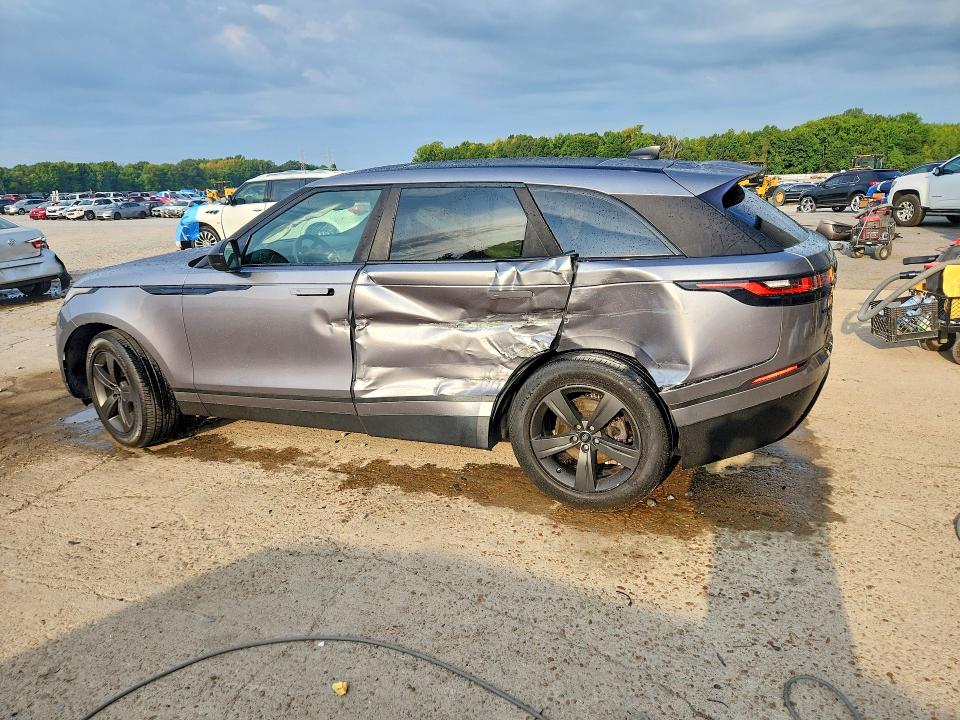 Photo 2 from auction – 2020 LAND ROVER RANGE ROVER VELAR with VIN SALYB2EX1LA242236