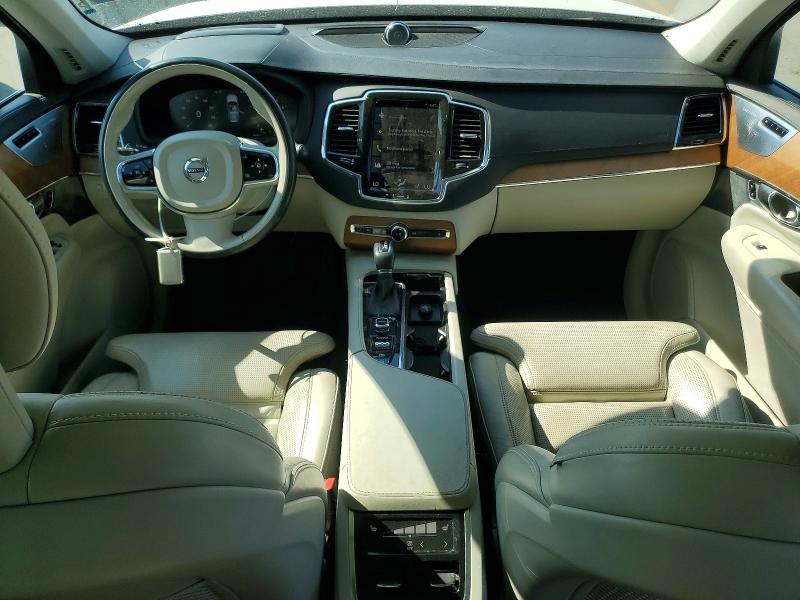 Photo 8 from auction – 2016 VOLVO XC90 with VIN YV4A22PL0G1048237