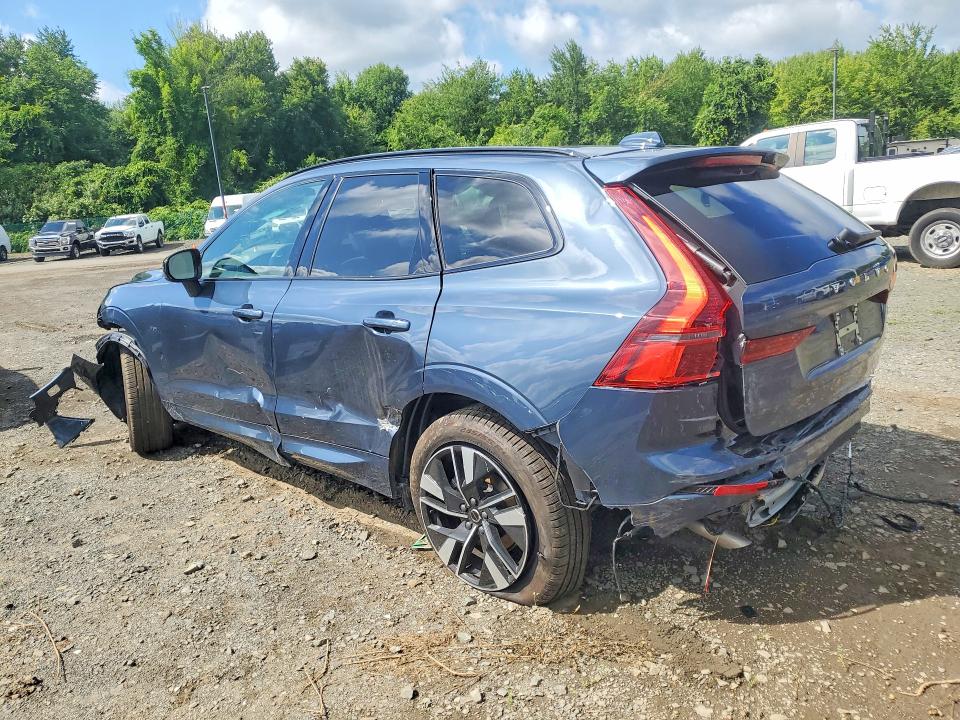 Photo 2 from auction – 2026 VOLVO XC60 with VIN YV4M12RC3T1480909