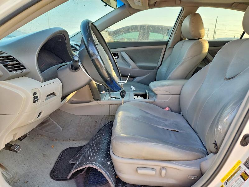 Photo 7 from auction – 2011 TOYOTA CAMRY with VIN 4T1BF3EK3BU760854