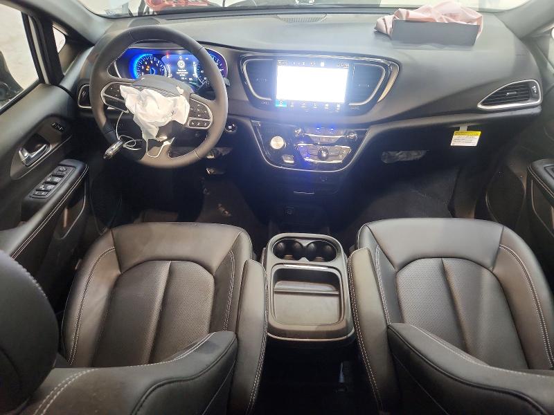 Photo 8 from auction – 2027 CHRYSLER PACIFICA with VIN 2C4RC1BG2VR567452